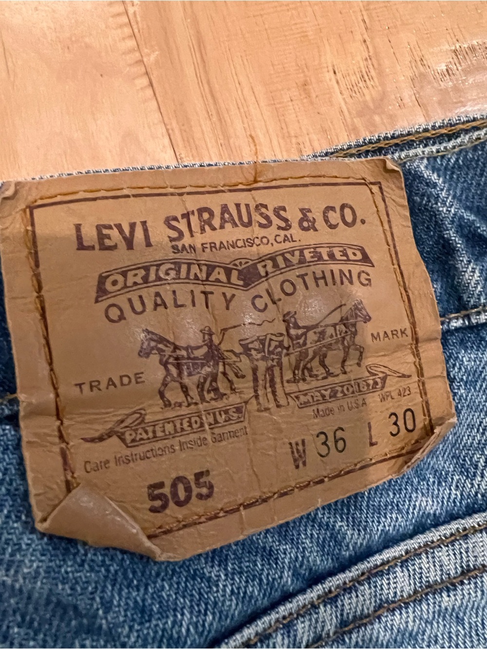 LEVIS 505 jeans